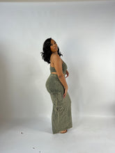 Load image into Gallery viewer, ribbed cargo set, olive green two-piece outfit, crop top and skirt set, matching set for women, curvy fashion, streetwear for Black women, trendy women’s clothing, confident fashion

